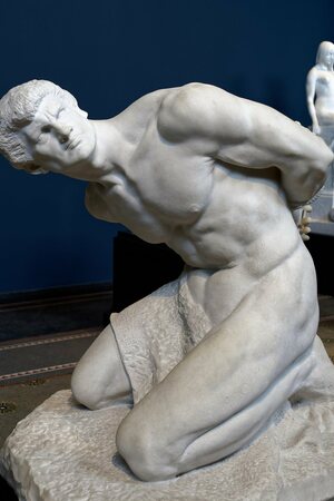 Sculpture, Ny Carlsberg Glyptotek, Copenhagen, 20220618 1020 6980. Экспонат из собрания: Новая глиптотека Карлсберга и античность.