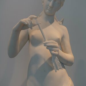 Sculpture in Ny Carlsberg Glyptotek (3). Экспонат из собрания: Новая глиптотека Карлсберга и античность.