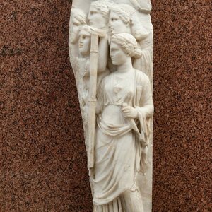 Votive relief Ny Carlsberg Glyptotek IN839. Экспонат из собрания: Новая глиптотека Карлсберга и античность.